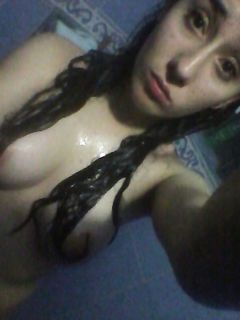 Foto sexy amatoriali rubate di una 21 enne