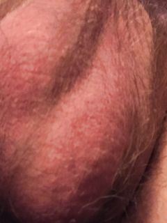 Chi me le vuole leccare???