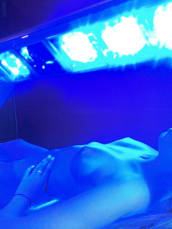 Foto troia albanese con il suo ragazzo