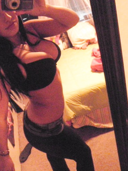 Selfie di una 18enne fighissima