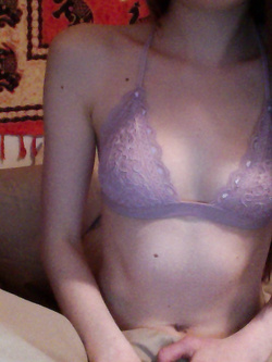 Foto porno di Whatsapp di una 18enne