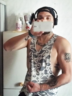 un po di me!!!!!