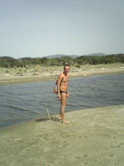 un saluto dal mare di follonica ....