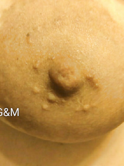 LE MIE TETTE DA VICINO