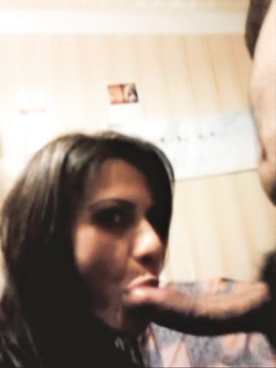 Sono una troietta vogliosa