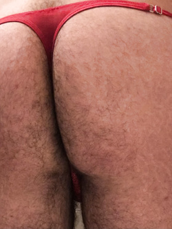 Culetto pelosetto