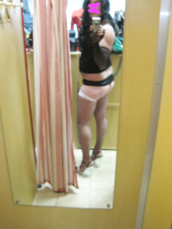 Troia in sexy shop