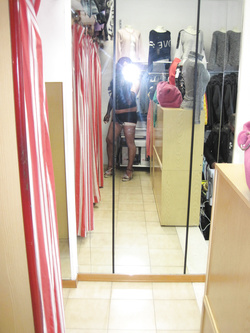 Troia in sexy shop