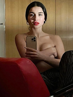 Hot girls #1