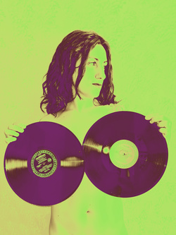VINYLS & TSHIRTS