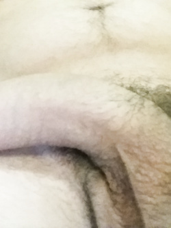 Questo è il mio cazzo,spero che vi piaccia a voi i commenti