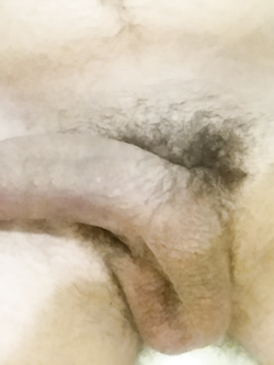 Questo è il mio cazzo,spero che vi piaccia a voi i commenti