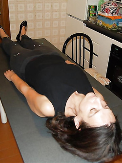 Mia moglie viene consegnata agli amici