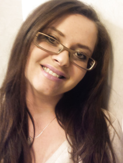 Iza 30 Polish wife masturbatinng for stranger