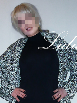 Mia moglie elegante puttanona