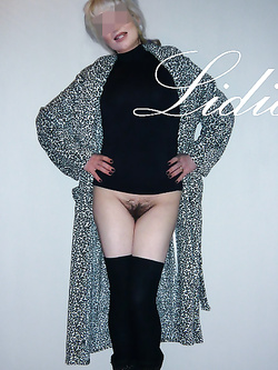 Mia moglie elegante puttanona