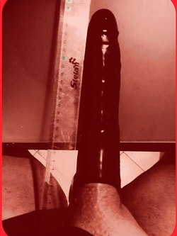 Anal dai capelli bruni