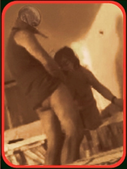 Anal dai capelli biondi