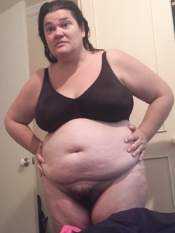 BBW Wife Sal Takes Her Bra And Panties Off