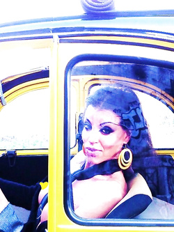 TIRA FUORI STA MINKIA