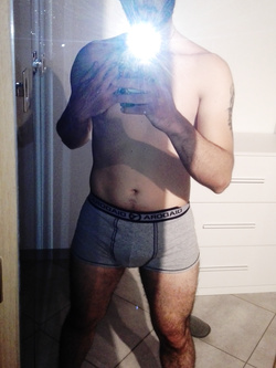 Chi mi da una mano a farlo diventare duro?