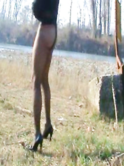 mi mostro al'aperto