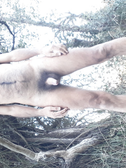 Nudo all'aperto