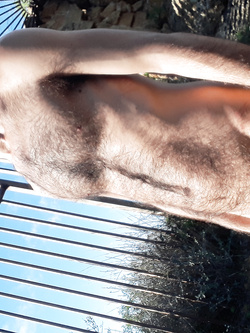 Nudo all'aperto