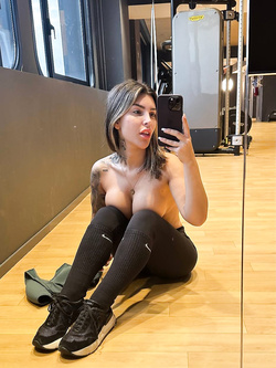 Tami Tsunami foto hot