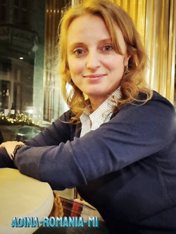 ALINA - PORCELLONA BIONDA ALLO SBANDO