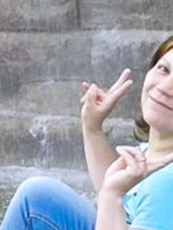 antonella - esibizionista da milano