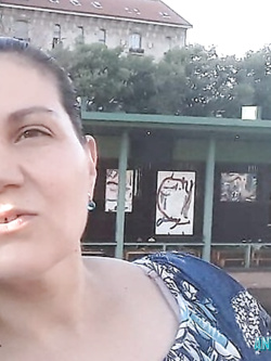 antonella - esibizionista da milano