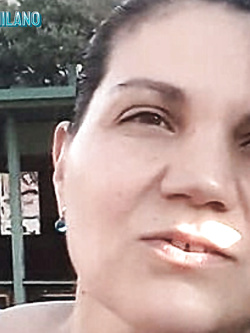 antonella - esibizionista da milano