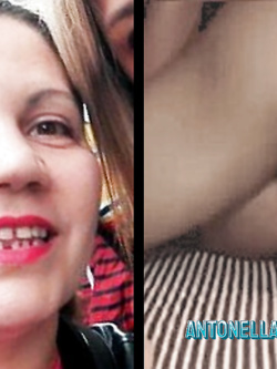antonella - esibizionista da milano