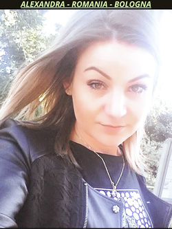 nicoleta - porcella esibizionista di milano