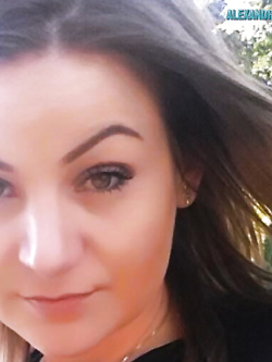 nicoleta - porcella esibizionista di milano