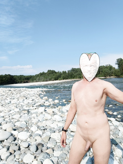 Spiaggia al fiume