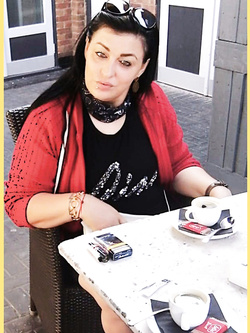 mikaela - vacca moldava di cervia