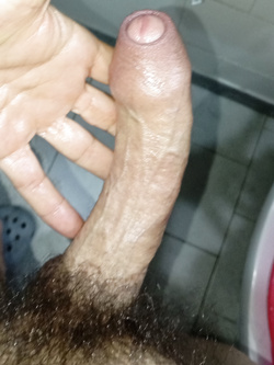 anal selfie