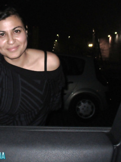 silvia - vacca esibizionista di bologna