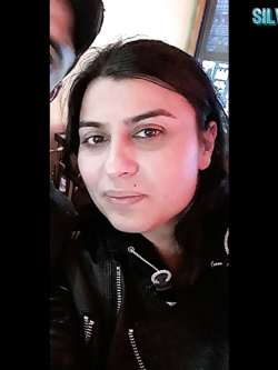 silvia - vacca esibizionista di bologna