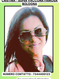 cristina - bella esibizionista di bo