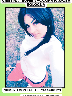 cristina - bella esibizionista di bo