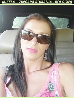 MIKELA - ZINGARA RUMENA IN AZIONE