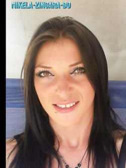 MIKELA - ZINGARA RUMENA IN AZIONE