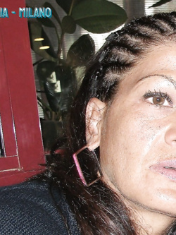 ANGELA VACCONA  RUMENA DI MILANO