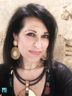 angy - esibizionista matura di milano