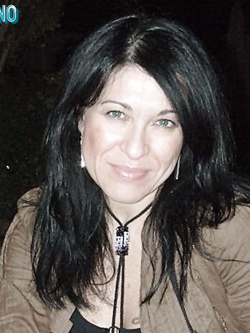 angy - esibizionista matura di milano