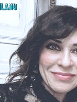 angy - esibizionista matura di milano
