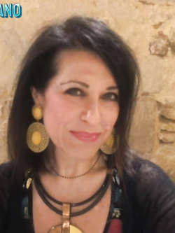 angy - esibizionista matura di milano